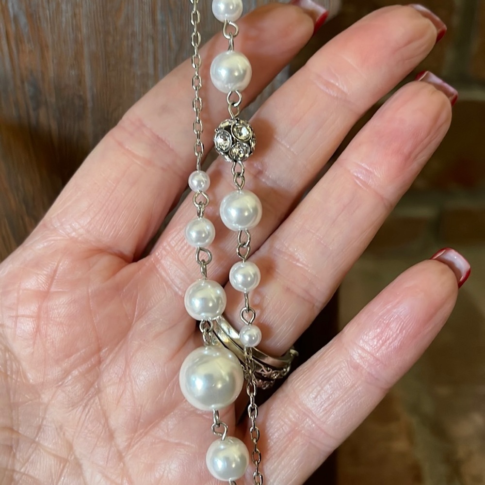 New York & Co Long Beaded Pearl & Crystal Necklace - Picture 3 of 6
